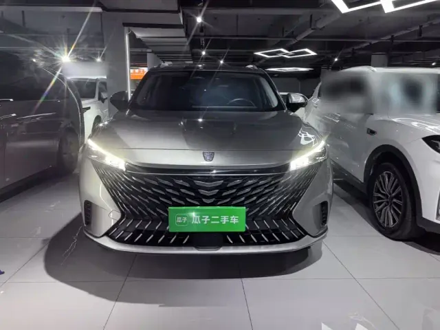 Roewe RX5 — Фото автомобиля 2
