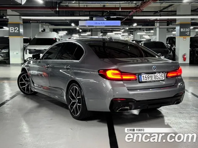 BMW 5 Series G30 — Фото автомобиля 2