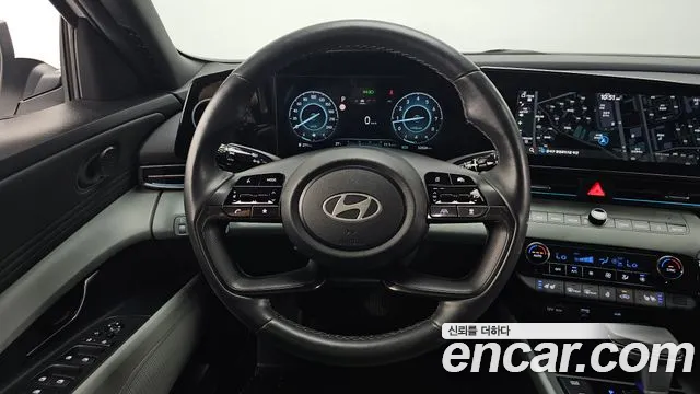 Hyundai AVANTE Новый Avante (CN7) — Фото автомобиля 13
