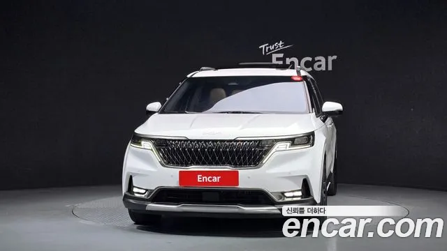 Kia Canival Carnival 4 поколение 7 мест Signature — Фото автомобиля 3