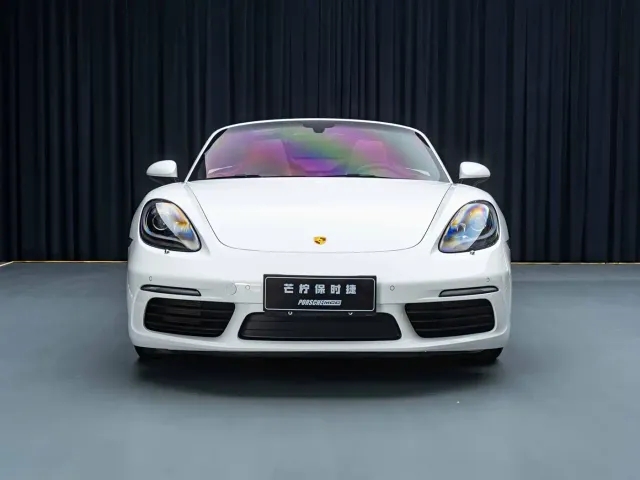 Porsche 718 — Фото автомобиля 2