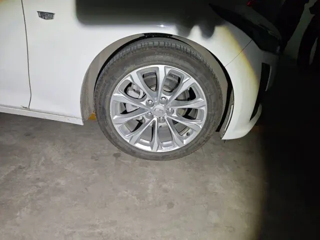 Cadillac CT5 — Фото автомобиля 24