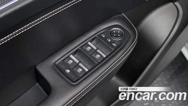 Renault-KoreaSamsung XM3 — Фото автомобиля 17