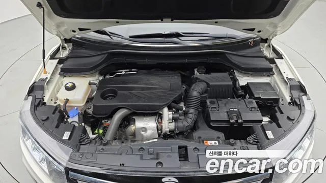 KG_Mobility_Ssangyong TIBOLI Very New Tivoli Бензин 1.5 2WD — Фото автомобиля 3