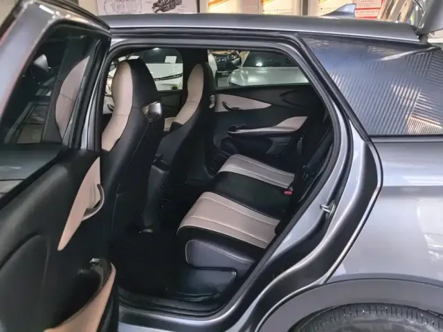 BYD Dolphin — Фото автомобиля 11
