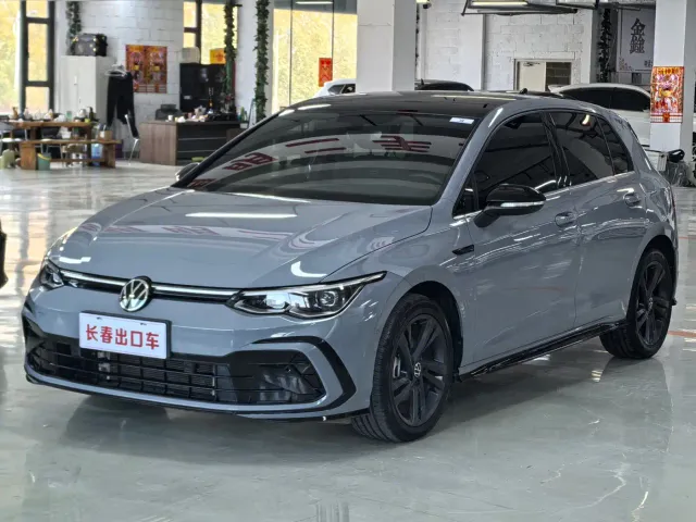 Фотография автомобиля — Volkswagen Golf