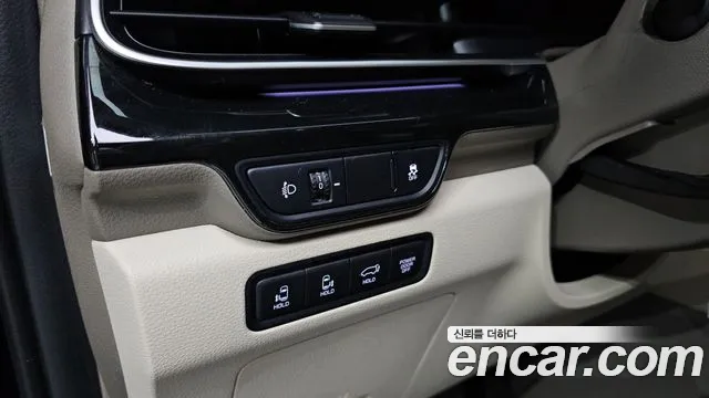 Kia Carnival 4th Gen — Фото автомобиля 24