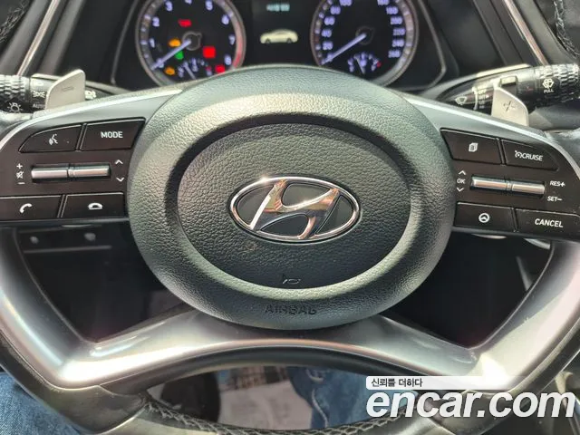 Hyundai Sonata Sonata (DN8) 2.0 LPG(Для проката) — Фото автомобиля 9