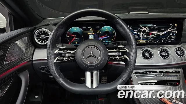 Mercedes-Benz CLS-Class — Фото автомобиля 13