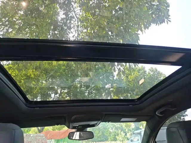 Cadillac XT5 — Фото автомобиля 14