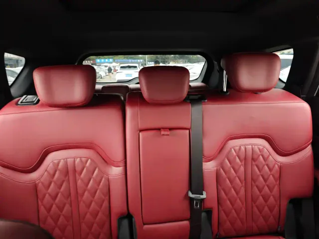 Jetour X70 Plus — Фото автомобиля 11