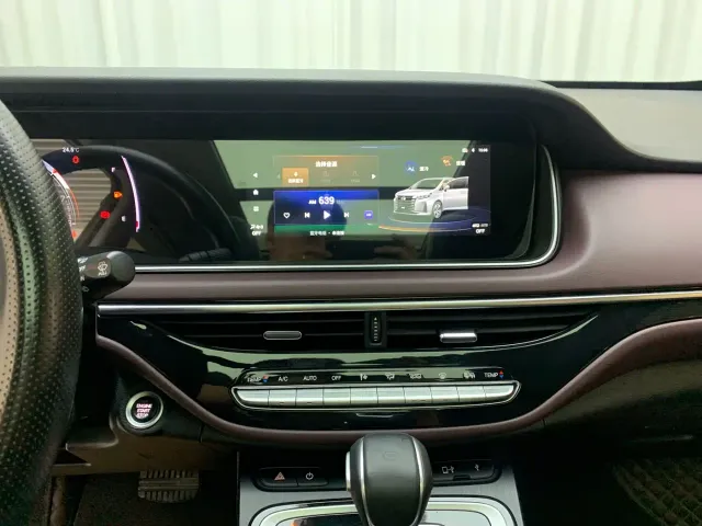 GAC Trumpchi M6 — Фото автомобиля 17