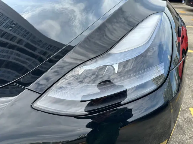 Tesla Model Y — Фото автомобиля 6