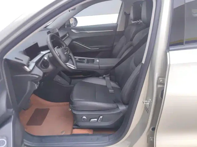 Haval H6 — Фото автомобиля 9