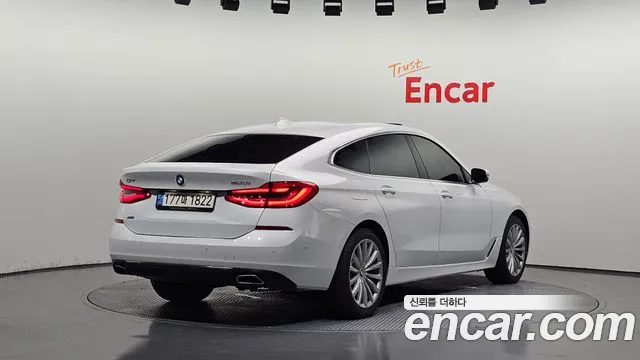 BMW Gran Turismo — Фото автомобиля 2