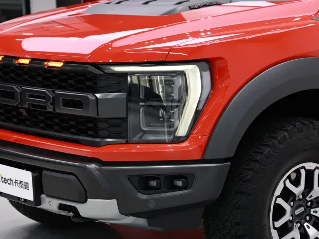 Ford F-150 Raptor — Фото автомобиля 8