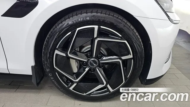 BYD Seal — Фото автомобиля 20