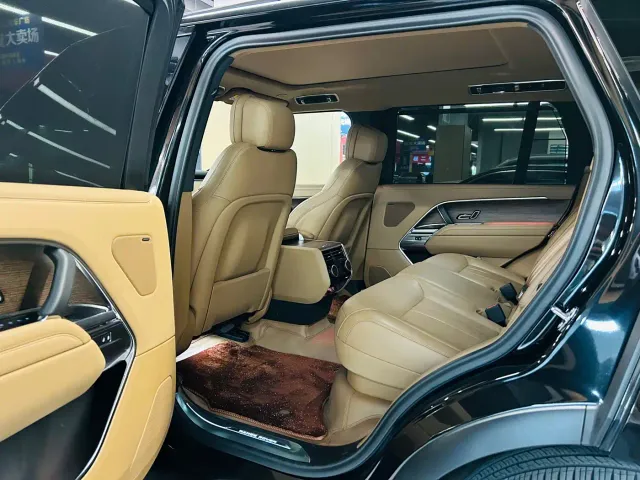 Land Rover Range Rover — Фото автомобиля 9