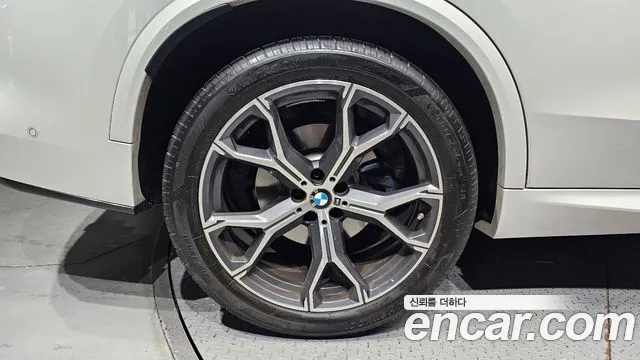 BMW X5 — Фото автомобиля 5
