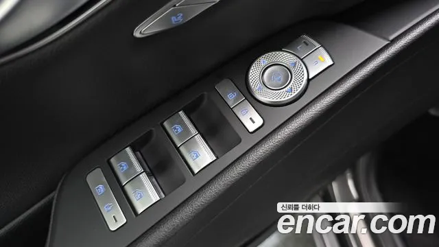 Genesis G80 Бензин 3.5 турбо AWD — Фото автомобиля 15