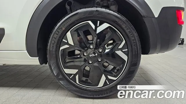 Kia Niro New — Фото автомобиля 6