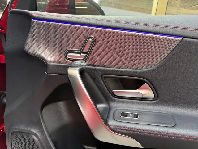 Mercedes-Benz A-Class — Фото автомобиля 23