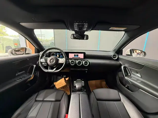 Mercedes-Benz A-Class — Фото автомобиля 9
