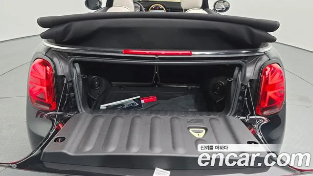Mini Cooper Convertible — Фото автомобиля 17