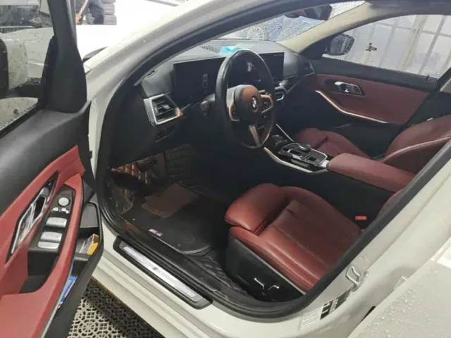 BMW 3 Series — Фото автомобиля 15