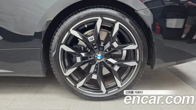 BMW 4-Series 4 серия (G22) 420i M Sport Кабриолет — Фото автомобиля 4