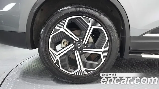 Renault-KoreaSamsung QM6 Новый QM6 2.0 LPe Première 2WD — Фото автомобиля 5