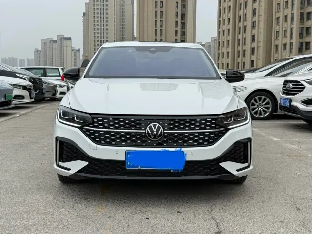 Volkswagen Lavida — Фото автомобиля 2