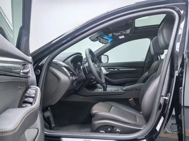 Cadillac Cadillac CT5 2023 28T Platinum Style — Фото автомобиля 7
