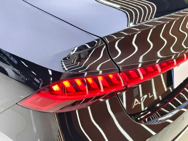 Audi A7L — Фото автомобиля 21