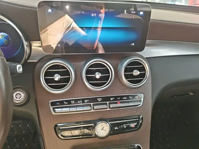 Mercedes-Benz GLC-Class — Фото автомобиля 12