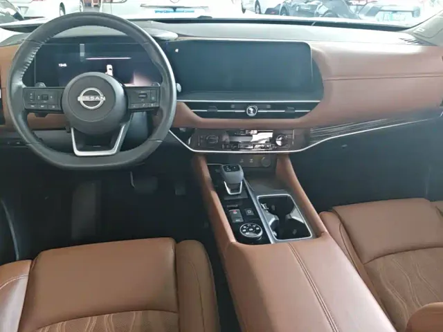 Nissan Terra — Фото автомобиля 15
