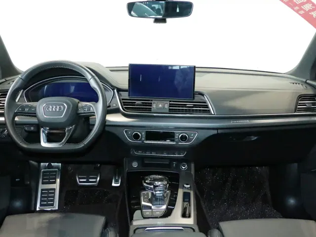 Audi Q5L — Фото автомобиля 7