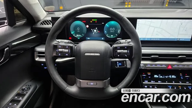 Hyundai Grandeur GN7 — Фото автомобиля 18
