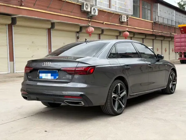 Audi A4L — Фото автомобиля 4