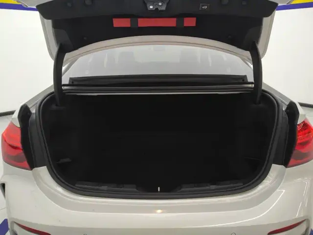 BMW 1 Series — Фото автомобиля 4