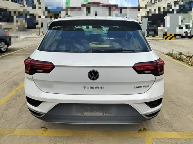 Volkswagen T-Roc — Фото автомобиля 5