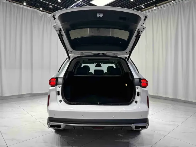 GAC Trumpchi GS4 PLUS — Фото автомобиля 17