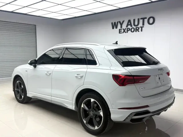 Audi Q3 — Фото автомобиля 4