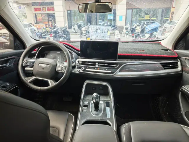 Haval H6 — Фото автомобиля 8