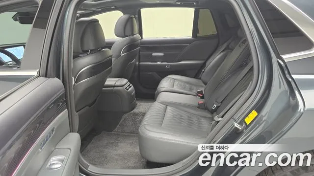 Genesis G90 Бензин 3.5 Turbo 2WD — Фото автомобиля 12