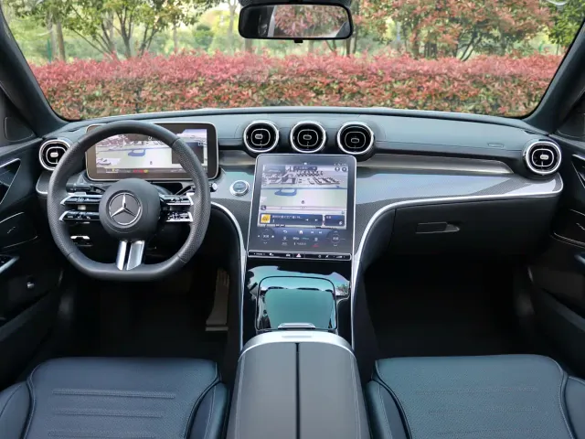 Mercedes-Benz C-Class — Фото автомобиля 10