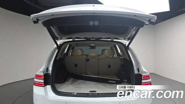 Genesis GV80 — Фото автомобиля 26
