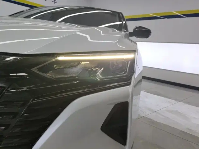 Dongfeng Yixuan MAX — Фото автомобиля 5