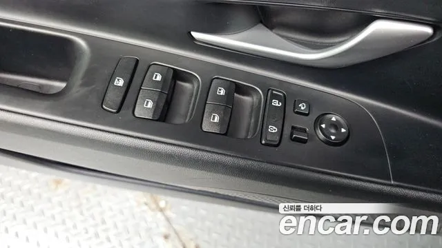 Hyundai Avante CN7 — Фото автомобиля 16