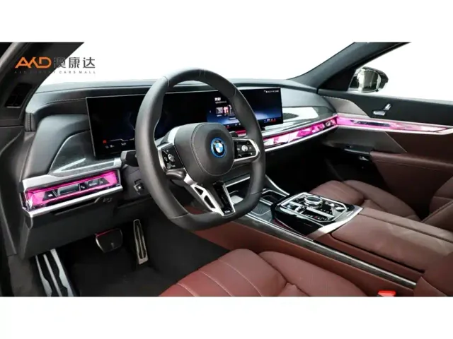 BMW i7 — Фото автомобиля 6